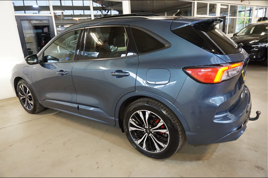 Ford Kuga 2.5 PHEV Vignale Camera voor Trekhaak.