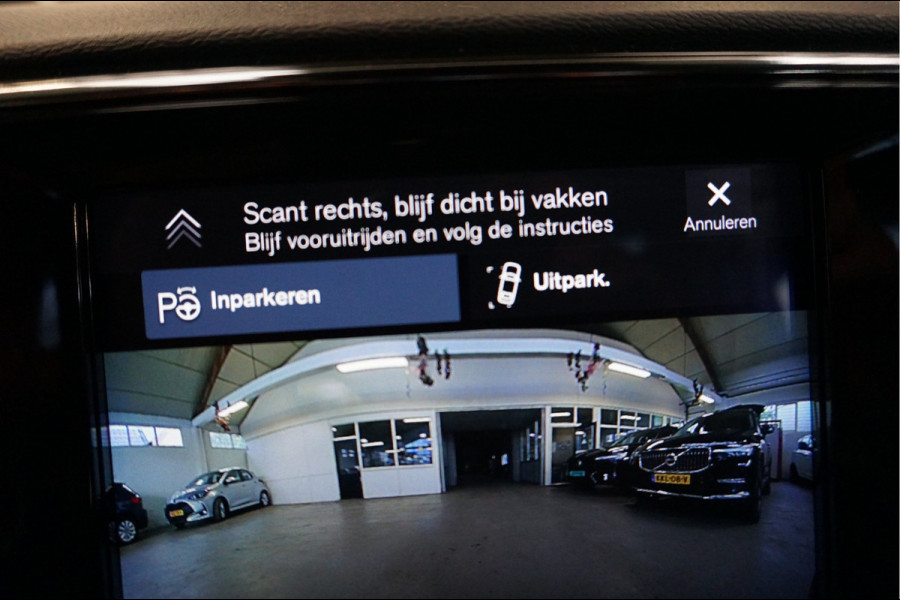 Ford Kuga 2.5 PHEV Vignale Camera voor Trekhaak.
