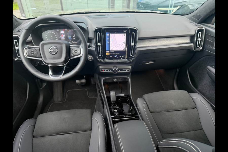 Volvo XC40 1.5 T4 Plug-in hybrid Ultimate Dark - Pano/Schuifdak - Navi - Camera