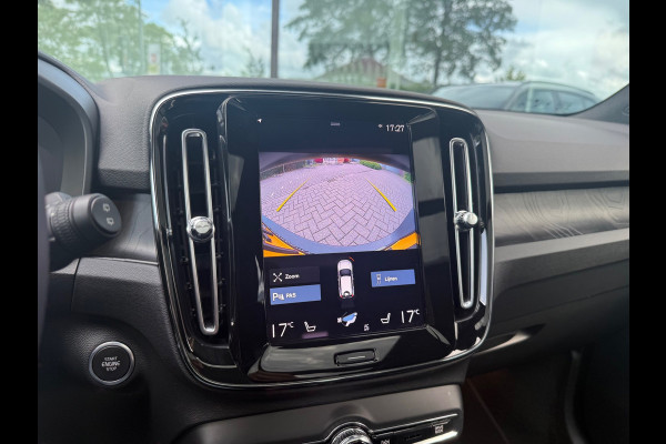 Volvo XC40 1.5 T4 Plug-in hybrid Ultimate Dark - Pano/Schuifdak - Navi - Camera