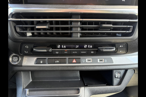 Peugeot e-Expert EV L2 75 kWh Leder interieur