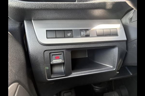 Peugeot e-Expert EV L2 75 kWh Leder interieur