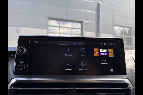 Peugeot e-Expert EV L2 75 kWh Leder interieur