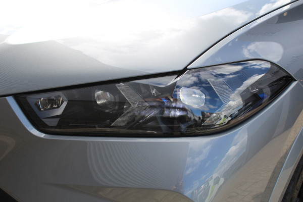 BMW X5 xDrive50e M-Sport Pro | Vierwielbesturing | H&K | Cognac Interior | Panoramadak | Trekhaak | Luchtvering