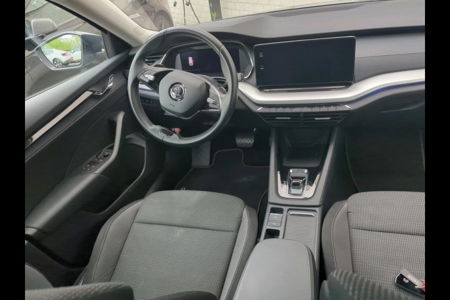 Škoda Octavia Combi 1.4 TSI iV PHEV Business Edition NL-AUTO | SFEER VERLICHTING | TREKHAAK