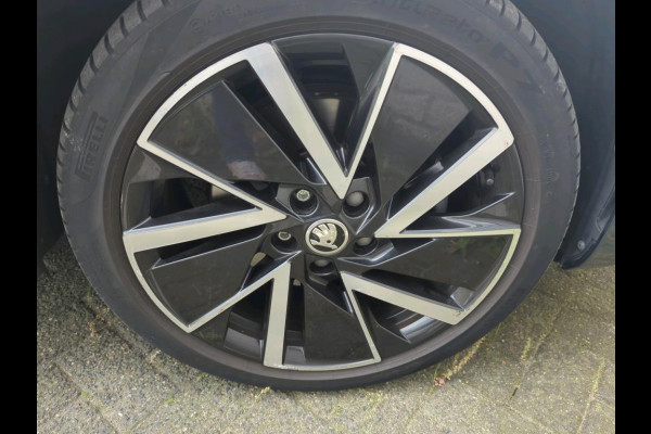 Škoda Octavia Combi 1.4 TSI iV PHEV Business Edition NL-AUTO | SFEER VERLICHTING | TREKHAAK