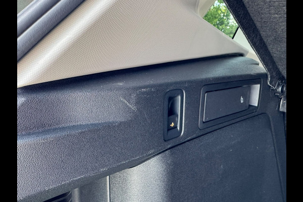 Volkswagen Tiguan 1.5 eHybrid 204PK DSG HYBRID LIFE ENERGY NAVI/360CAMERA/TREKHAAK