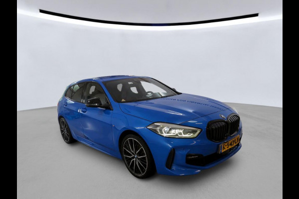 BMW 1-serie 118i High Executive Edition NL-AUTO | M-PAKKET | LEDER | SFEER VERLICHTING
