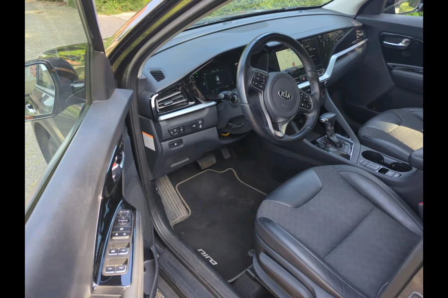 Kia Niro 1.6 GDi Hybrid ExecutiveLine NL-AUTO |TREKHAAK | NAVI |SCHUIFDAK