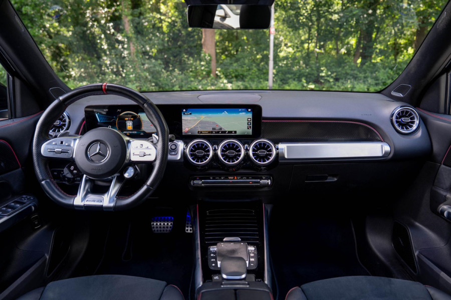 Mercedes-Benz Glb AMG 35 4MATIC Premium Plus | Pano | Memory | Sfeer | 360 Camera