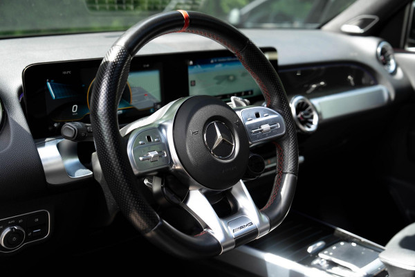 Mercedes-Benz Glb AMG 35 4MATIC Premium Plus | Pano | Memory | Sfeer | 360 Camera