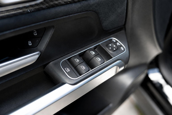 Mercedes-Benz Glb AMG 35 4MATIC Premium Plus | Pano | Memory | Sfeer | 360 Camera