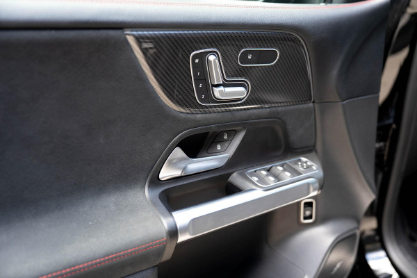Mercedes-Benz Glb AMG 35 4MATIC Premium Plus | Pano | Memory | Sfeer | 360 Camera