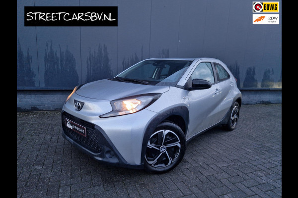 Toyota Aygo X 1.0 VVT-i S-CVT Play