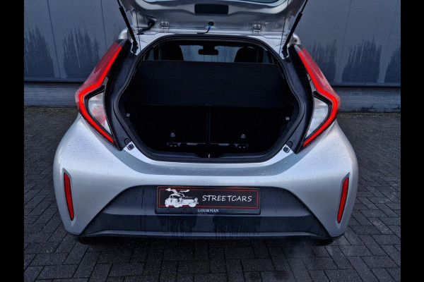 Toyota Aygo X 1.0 VVT-i S-CVT Play