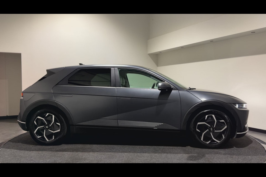 Hyundai IONIQ 5 Connect+ 77.4 kWh | Leder interieur | Trekhaak | Full Option | Soh (batterijcheck) Waarde 92,7 %