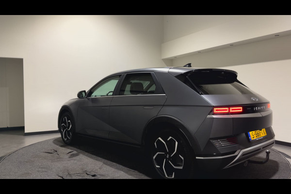 Hyundai IONIQ 5 Connect+ 77.4 kWh | Leder interieur | Trekhaak | Full Option | Soh (batterijcheck) Waarde 92,7 %