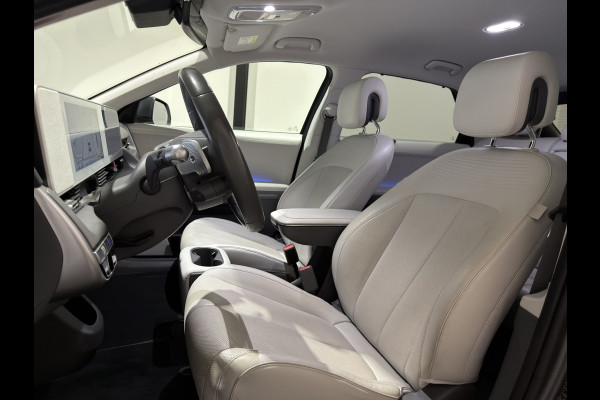 Hyundai IONIQ 5 Connect+ 77.4 kWh | Leder interieur | Trekhaak | Full Option | Soh (batterijcheck) Waarde 92,7 %