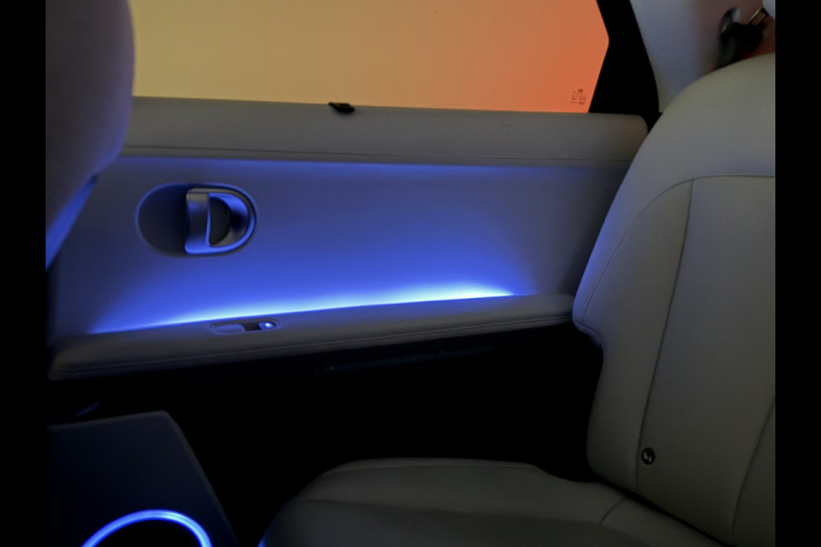 Hyundai IONIQ 5 Connect+ 77.4 kWh | Leder interieur | Trekhaak | Full Option | Soh (batterijcheck) Waarde 92,7 %