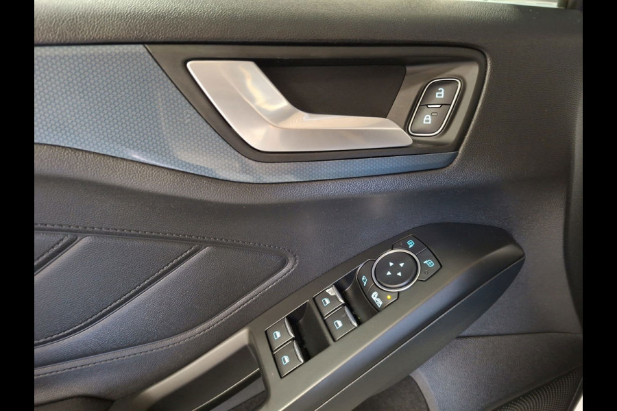 Ford FOCUS Wagon 1.5 EcoBoost Vignale | Clima| B&O | Camera | Navi | Stuur & Stoelverwarming |