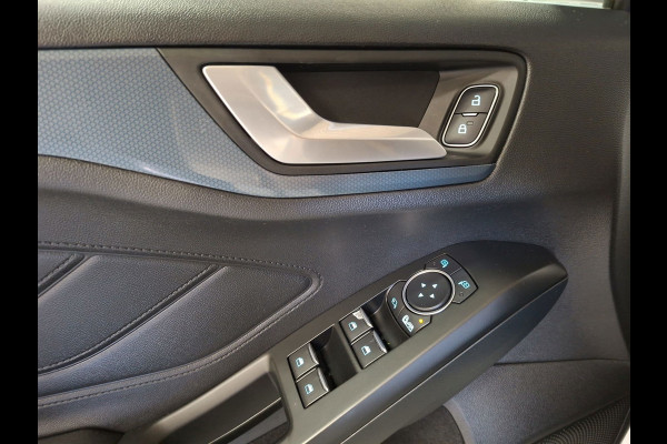 Ford FOCUS Wagon 1.5 EcoBoost Vignale | Clima| B&O | Camera | Navi | Stuur & Stoelverwarming |