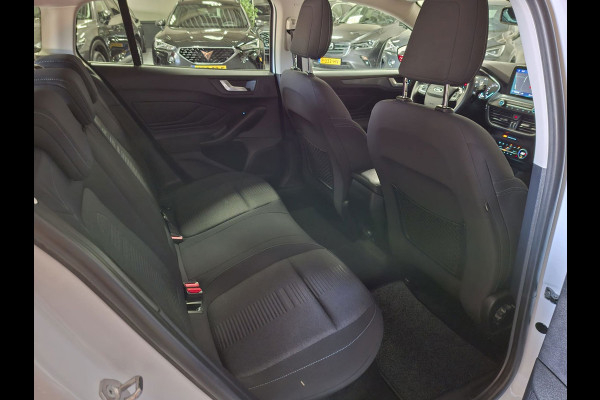 Ford FOCUS Wagon 1.5 EcoBoost Vignale | Clima| B&O | Camera | Navi | Stuur & Stoelverwarming |