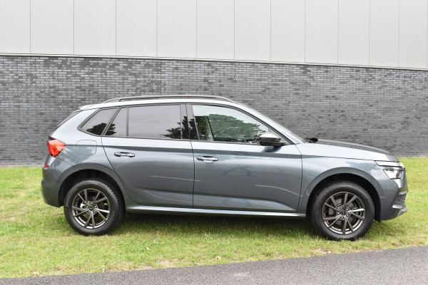 Škoda Kamiq 1.0 TSI Ambition Navigatie Stoelverwarming 2 sets wielen