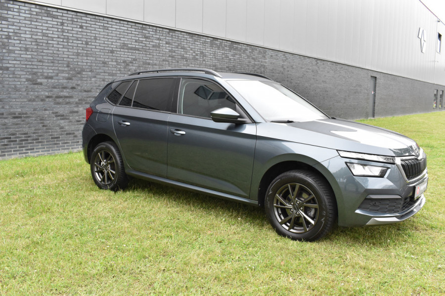Škoda Kamiq 1.0 TSI Ambition Navigatie Stoelverwarming 2 sets wielen