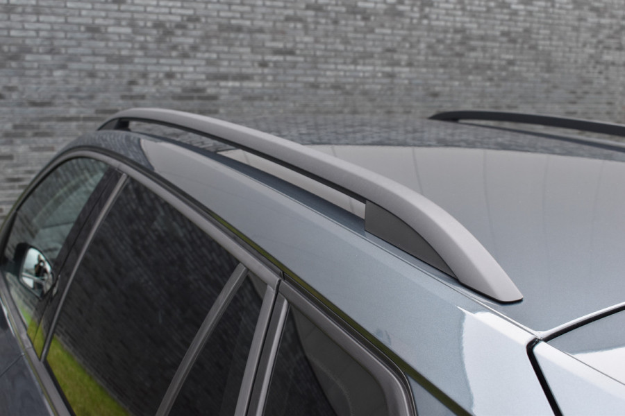 Škoda Kamiq 1.0 TSI Ambition Navigatie Stoelverwarming 2 sets wielen