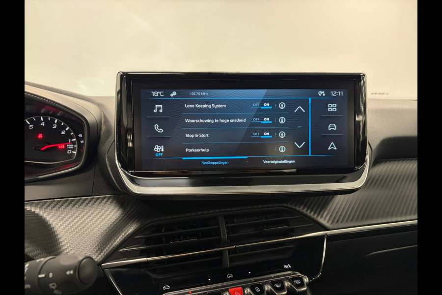Peugeot 2008 1.2 PureTech Style*Carplay*PDC*ACC*Airco*