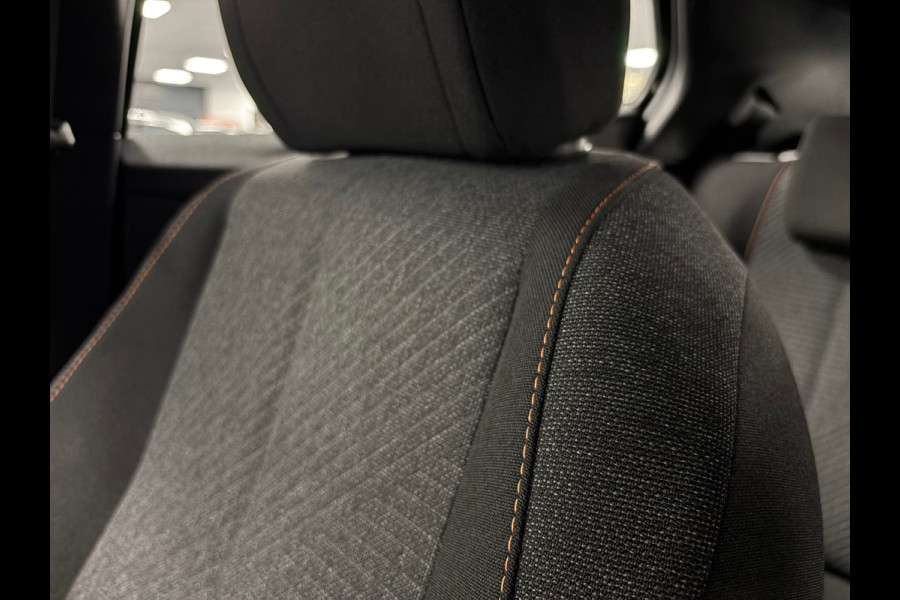Peugeot 2008 1.2 PureTech Style*Carplay*PDC*ACC*Airco*