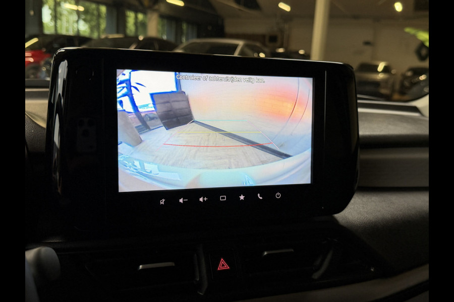 Suzuki Swift 1.2 Style Smart Hybrid | Navi | 16" | ACC | Dodehoek | Carplay | Camera |