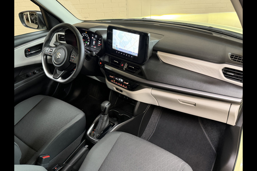 Suzuki Swift 1.2 Style Smart Hybrid | Navi | 16" | ACC | Dodehoek | Carplay | Camera |