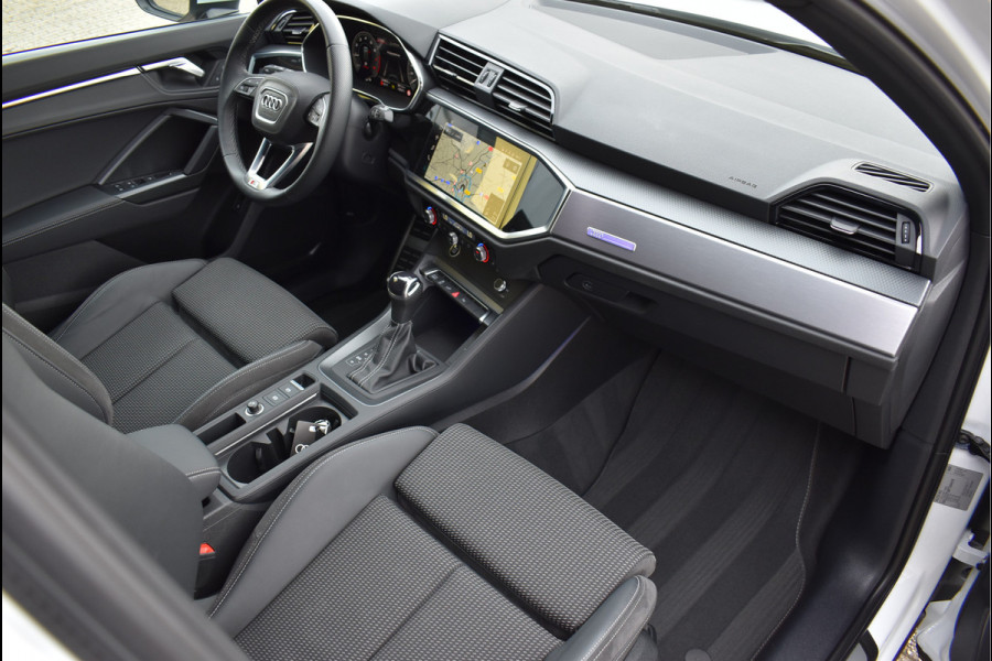 Audi Q3 45 TFSI e S-Line 245 Pk Navi Sfeer Camera ACC Apple Carplay Keyless 19 Inch