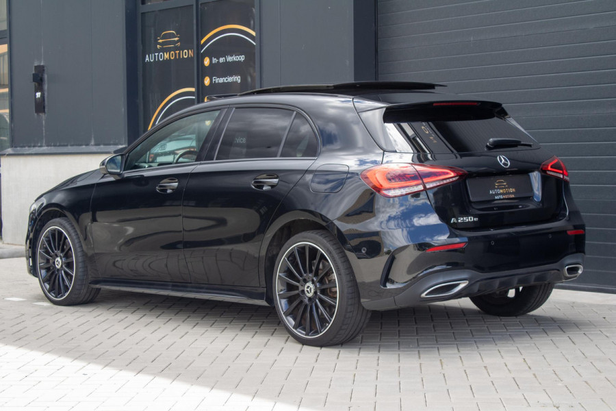 Mercedes-Benz A-Klasse 250e AMG Line PANO CAMERA STOELVERWARMING LED
