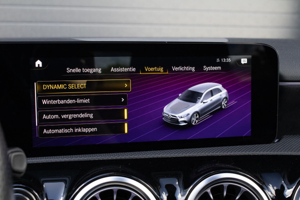 Mercedes-Benz A-Klasse 250e AMG Line PANO CAMERA STOELVERWARMING LED