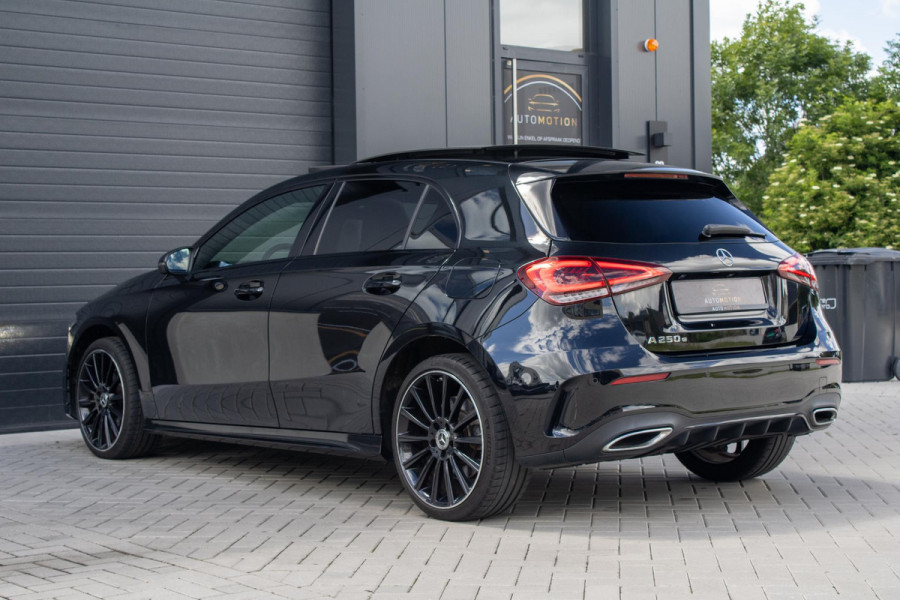 Mercedes-Benz A-Klasse 250e AMG Line PANO CAMERA STOELVERWARMING LED