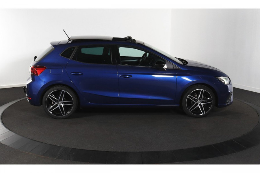 Seat Ibiza 1.0 TSI 116PK FR Business Intense - Pano/Schuifdak - Beats - Trekhaak - Org.NL