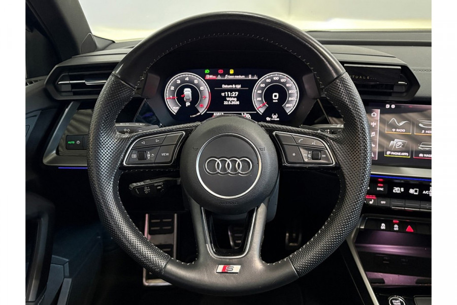 Audi A3 Sportback 35 TFSI edition one - Automaat - Pano/Schuifdak - Navi - Climate - Org.NL
