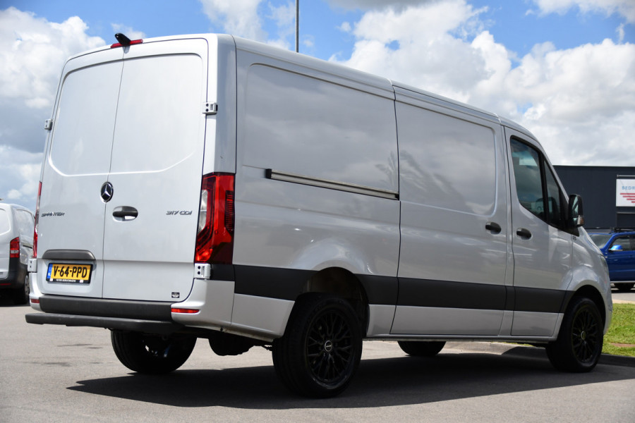 Mercedes-Benz Sprinter 317 1.9 CDI L2H1 RWD PB Edition Cruise, Camera, Carplay, LED, Mbux, Stoelverwarming, 170pk, Automaat, Uniek!