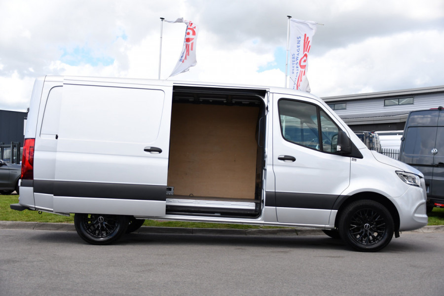 Mercedes-Benz Sprinter 317 1.9 CDI L2H1 RWD PB Edition Cruise, Camera, Carplay, LED, Mbux, Stoelverwarming, 170pk, Automaat, Uniek!