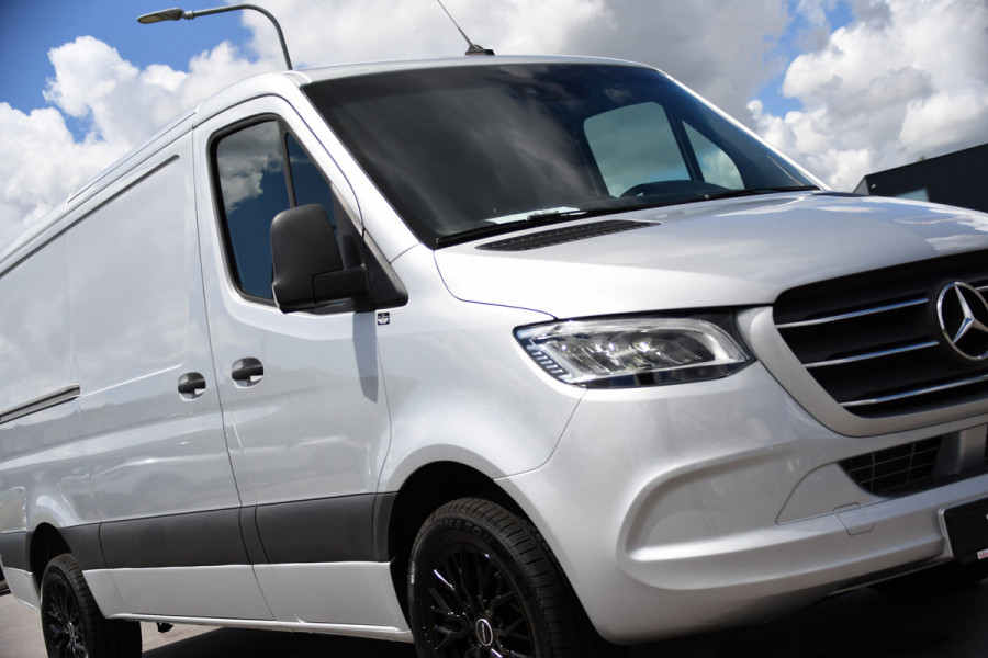 Mercedes-Benz Sprinter 317 1.9 CDI L2H1 RWD PB Edition Cruise, Camera, Carplay, LED, Mbux, Stoelverwarming, 170pk, Automaat, Uniek!