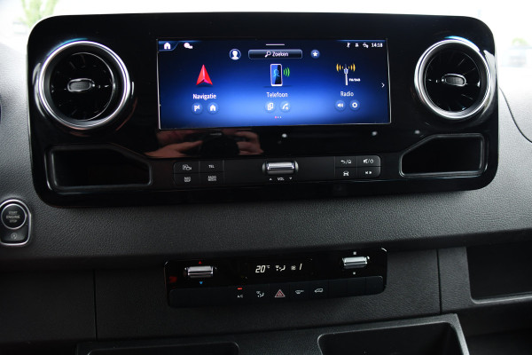 Mercedes-Benz Sprinter 317 1.9 CDI L2 Pro AMG Edition FACELIFT! Camera, Cruise, Carplay, 10,5'' Mbux, Stoelverwarming, Geveerde stoel, 170pk, Automaat, LED, Uniek!