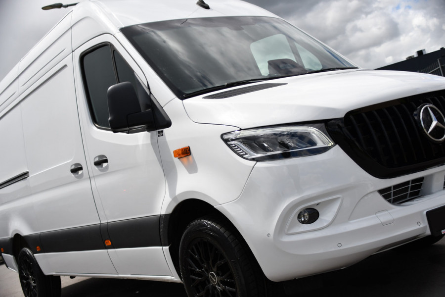 Mercedes-Benz Sprinter 317 1.9 CDI L2 Pro AMG Edition FACELIFT! Camera, Cruise, Carplay, 10,5'' Mbux, Stoelverwarming, Geveerde stoel, 170pk, Automaat, LED, Uniek!
