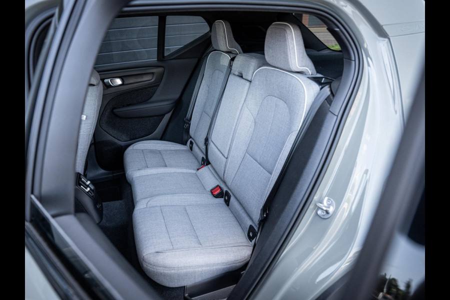 Volvo XC40 1.5 T5 Plug-in hybrid Plus Dark - Pano l Memory l h/Kardon l ACC l 360cam