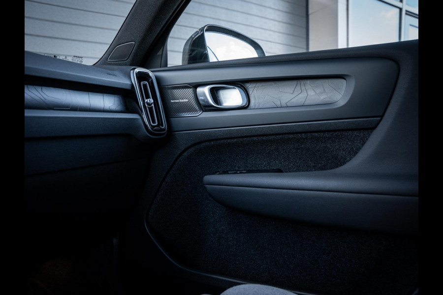 Volvo XC40 1.5 T5 Plug-in hybrid Plus Dark - Pano l Memory l h/Kardon l ACC l 360cam
