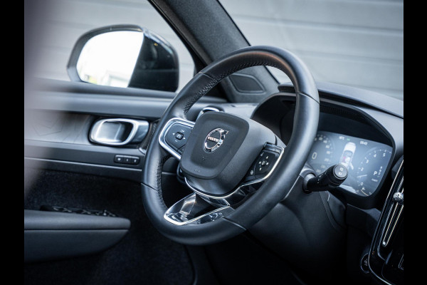 Volvo XC40 1.5 T5 Plug-in hybrid Plus Dark - Pano l Memory l h/Kardon l ACC l 360cam