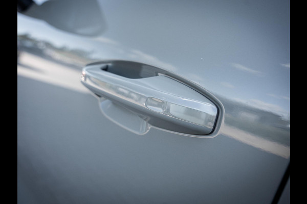 Volvo XC40 1.5 T5 Plug-in hybrid Plus Dark - Pano l Memory l h/Kardon l ACC l 360cam