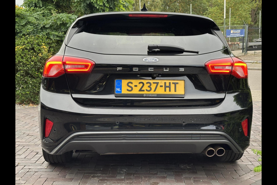Ford Focus 1.5 EcoBoost ST Line Business Pano Navi Automaat