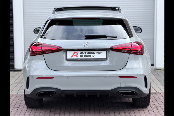 Mercedes-Benz A-Klasse 200 AMG Line Pano/Sfeer/Night/Camera